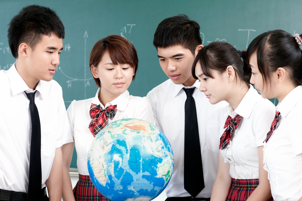 张明 - 创始人/设计总监